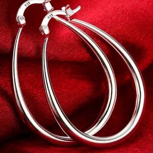 925 Sterling Silver Large Teardrop Hoop Earrings in Silver NEW